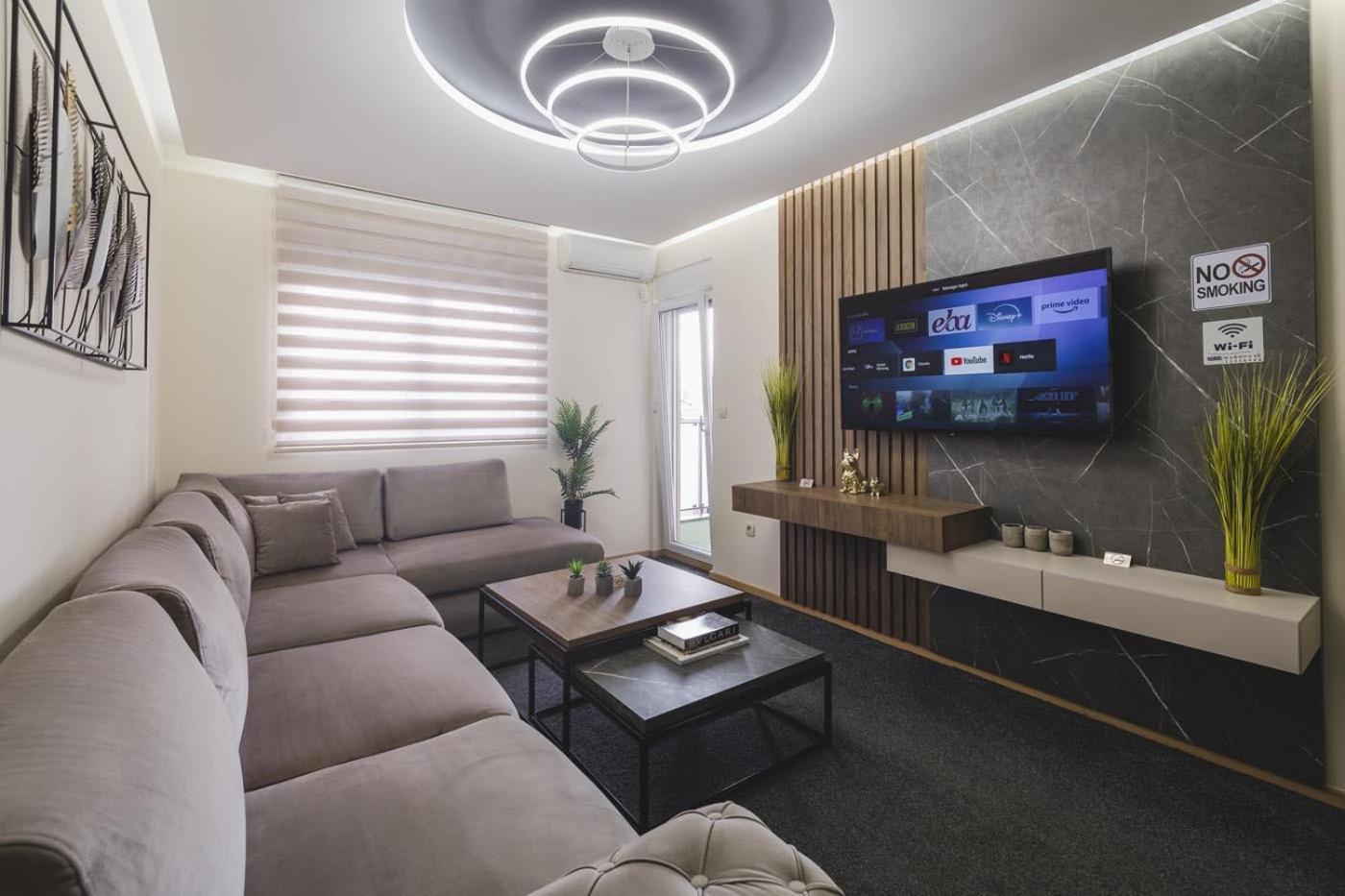 Harmony Apartments พอดโกริกา ภายนอก รูปภาพ
